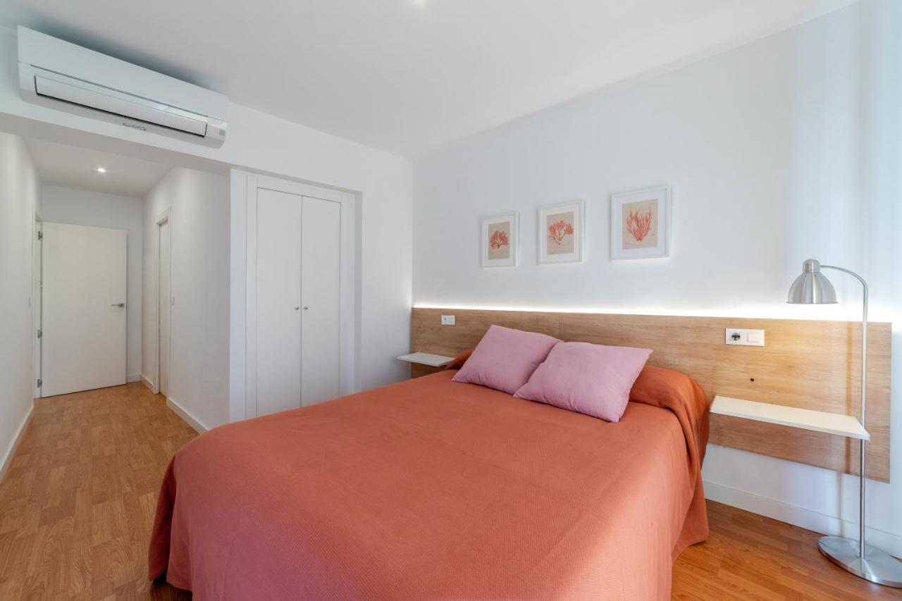 Apartamentos Turisticos Torres De Santiago Úbeda Exteriör bild